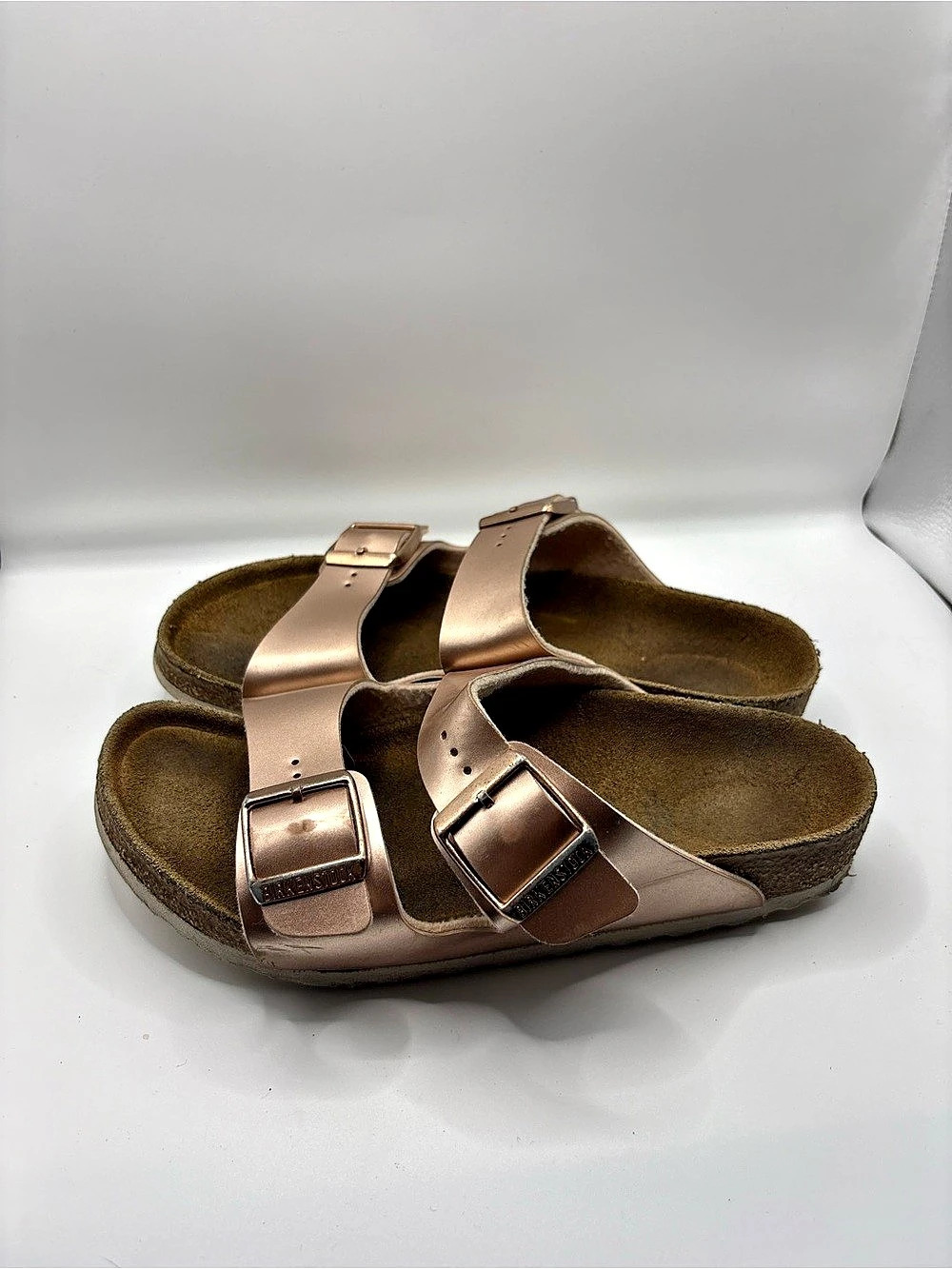 Birkenstock Arizona  Footbed Metallic Copper Sandals Rose Gold 36  us 4 kids